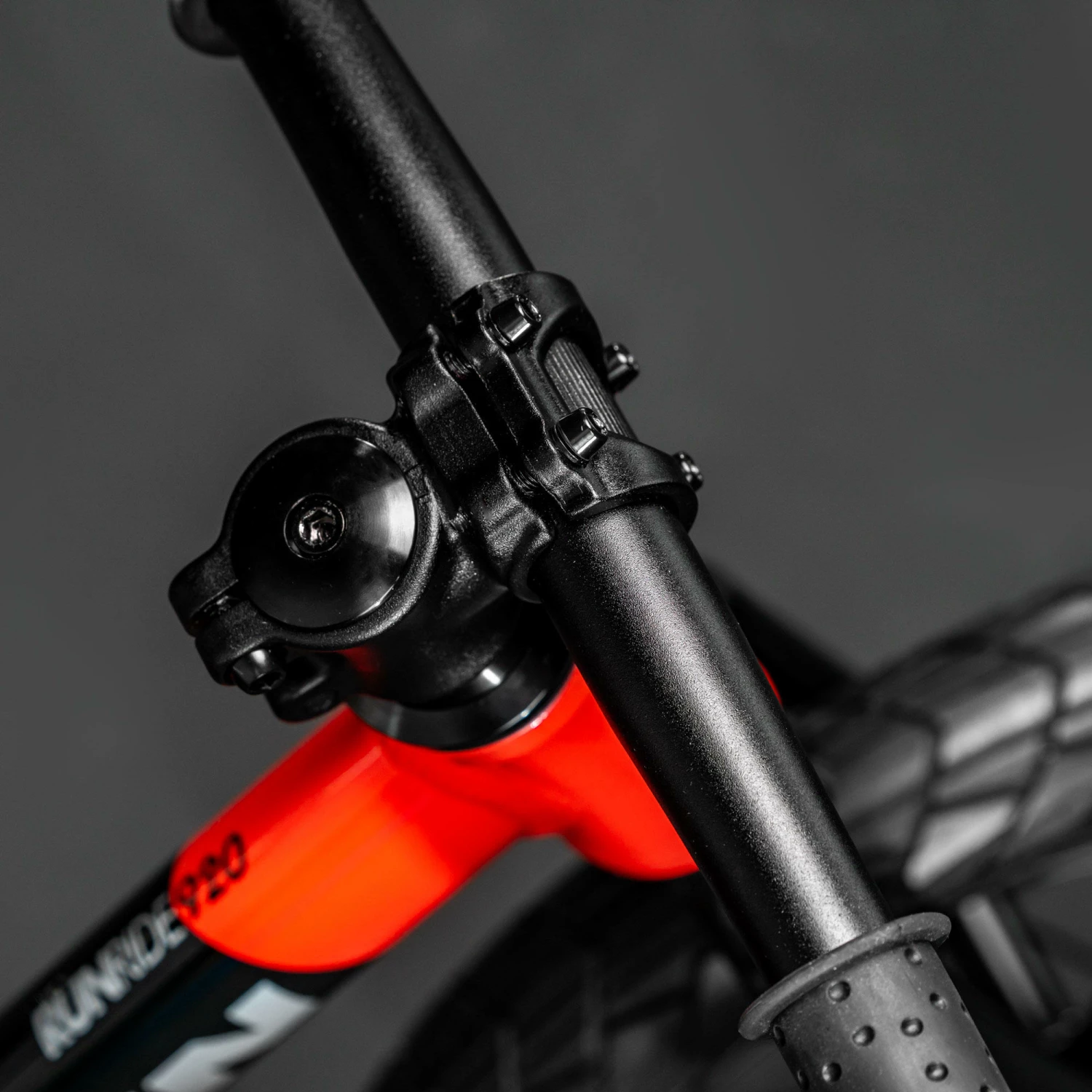 BTWIN RUNRIDE 920 BALANCE BIKE 12" 17 BTWIN RUNRIDE 920 BALANCE BIKE 12" - Image 17