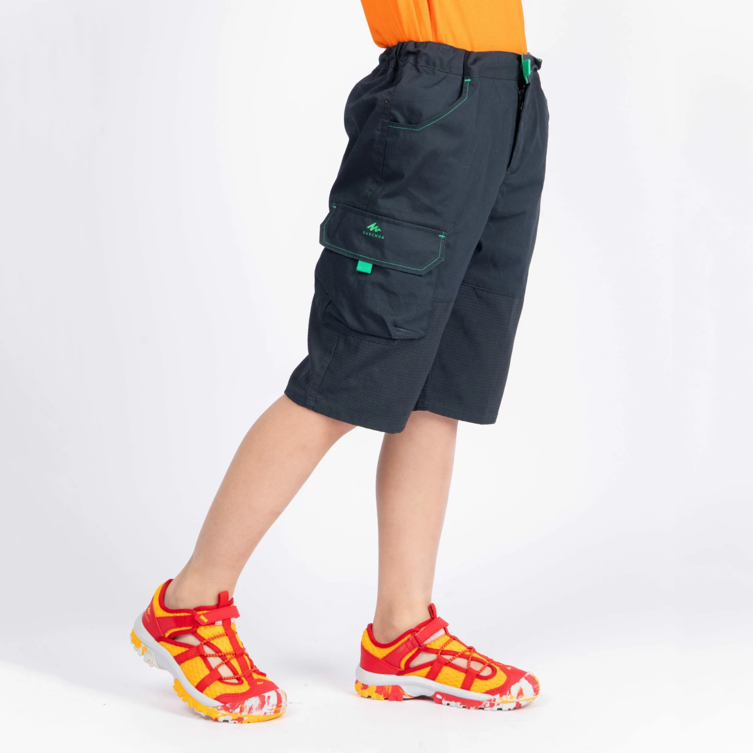 QUECHUA Boy's SHORTS MH500 KID Carbon grey/Malachite green 3 QUECHUA Boy's SHORTS MH500 KID Carbon grey/Malachite green - Image 3