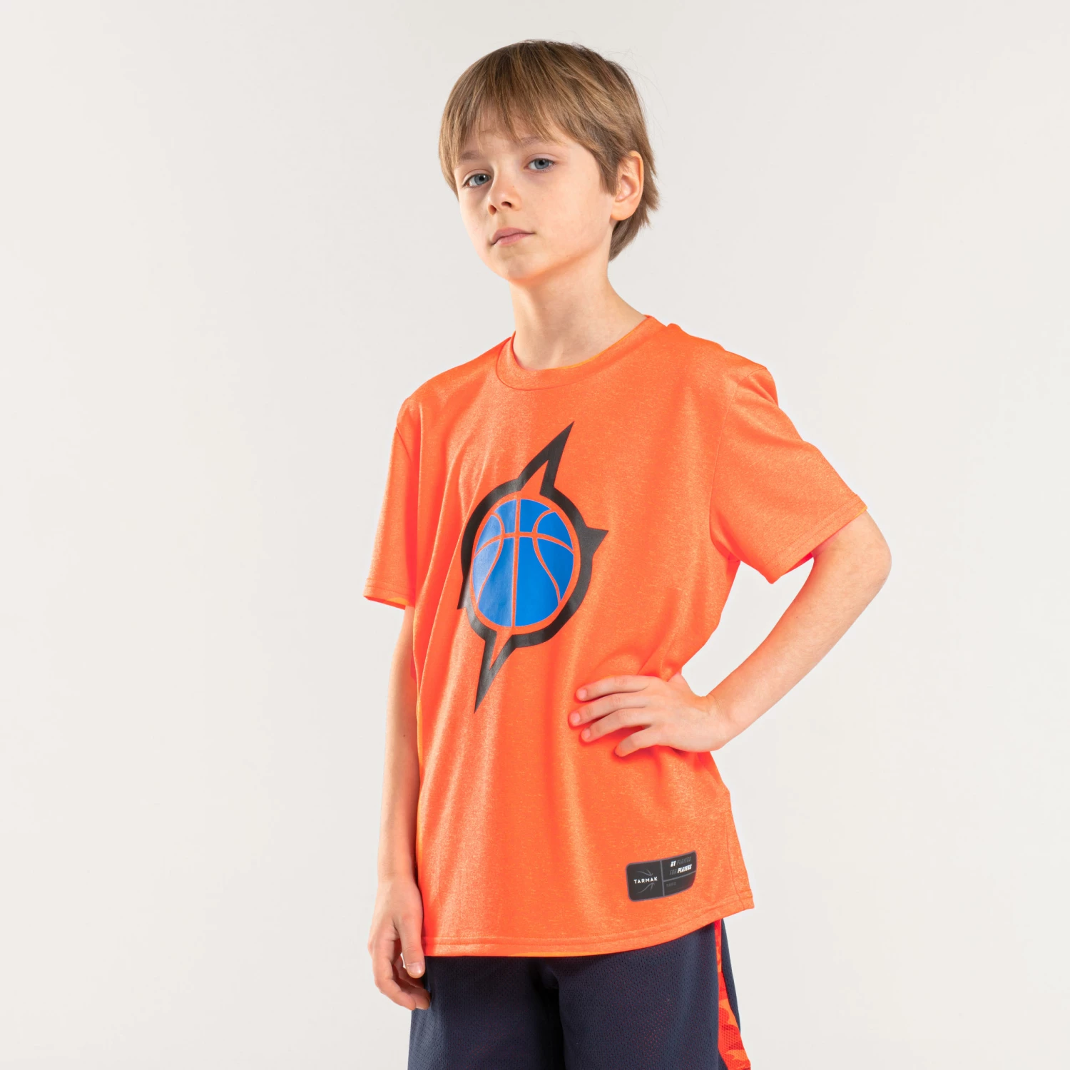 TARMAK Boys'/Girls' Intermediate Basketball T-Shirt TS500 Fluo blood orange 3 TARMAK Boys'/Girls' Intermediate Basketball T-Shirt TS500 Fluo blood orange - Image 3