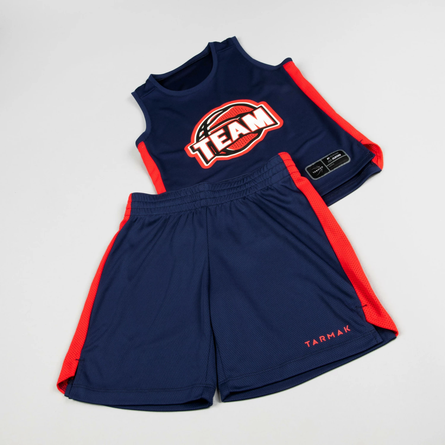 TARMAK Boys'/Girls' Sleeveless Basketball Jersey T500 RED 12 TARMAK Boys'/Girls' Sleeveless Basketball Jersey T500 RED - Image 12