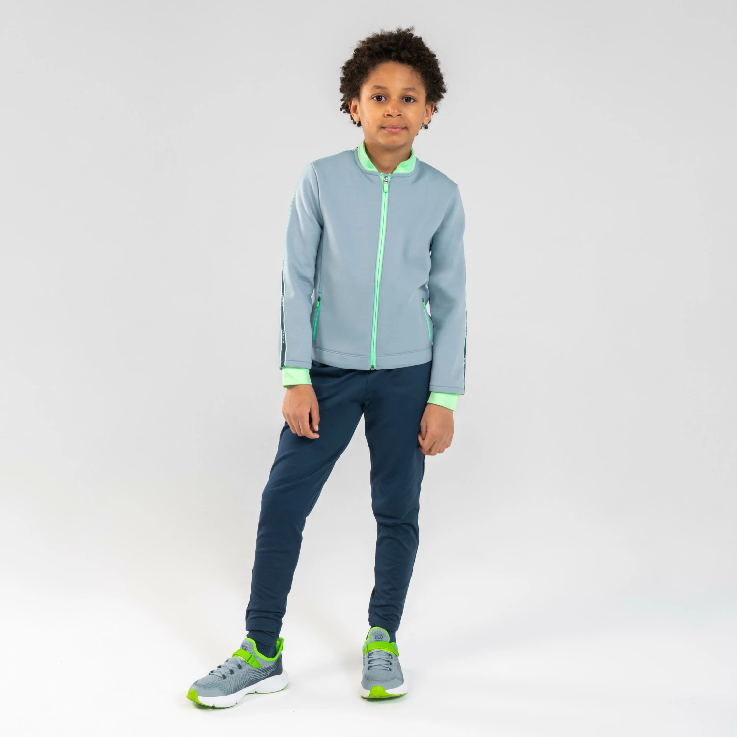 KALENJI Kids' Warm, Breathable Synthetic Zip-Up Sweatshirt S500 Galaxy blue/LIGHT PINK 2 KALENJI Kids' Warm, Breathable Synthetic Zip-Up Sweatshirt S500 Galaxy blue/LIGHT PINK - Image 2