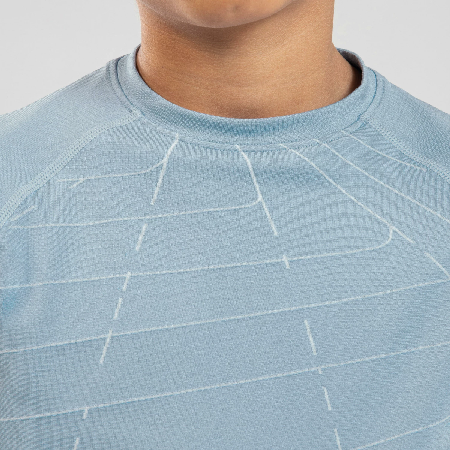 KALENJI AT 500 Skincare Kid's Running LS T-Shirt Navy blue/Midnight indigo 3 KALENJI AT 500 Skincare Kid's Running LS T-Shirt Navy blue/Midnight indigo - Image 3