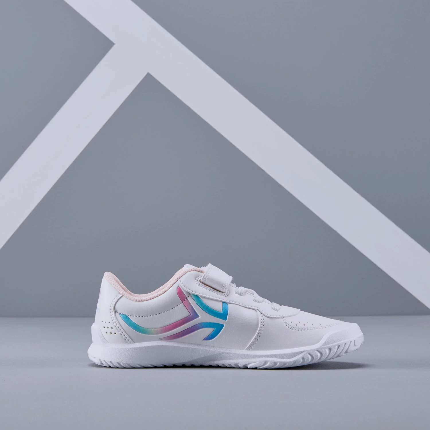 ARTENGO Kids' Tennis Shoes TS130 Snow white/Fluo pale peach 2 ARTENGO Kids' Tennis Shoes TS130 Snow white/Fluo pale peach - Image 2