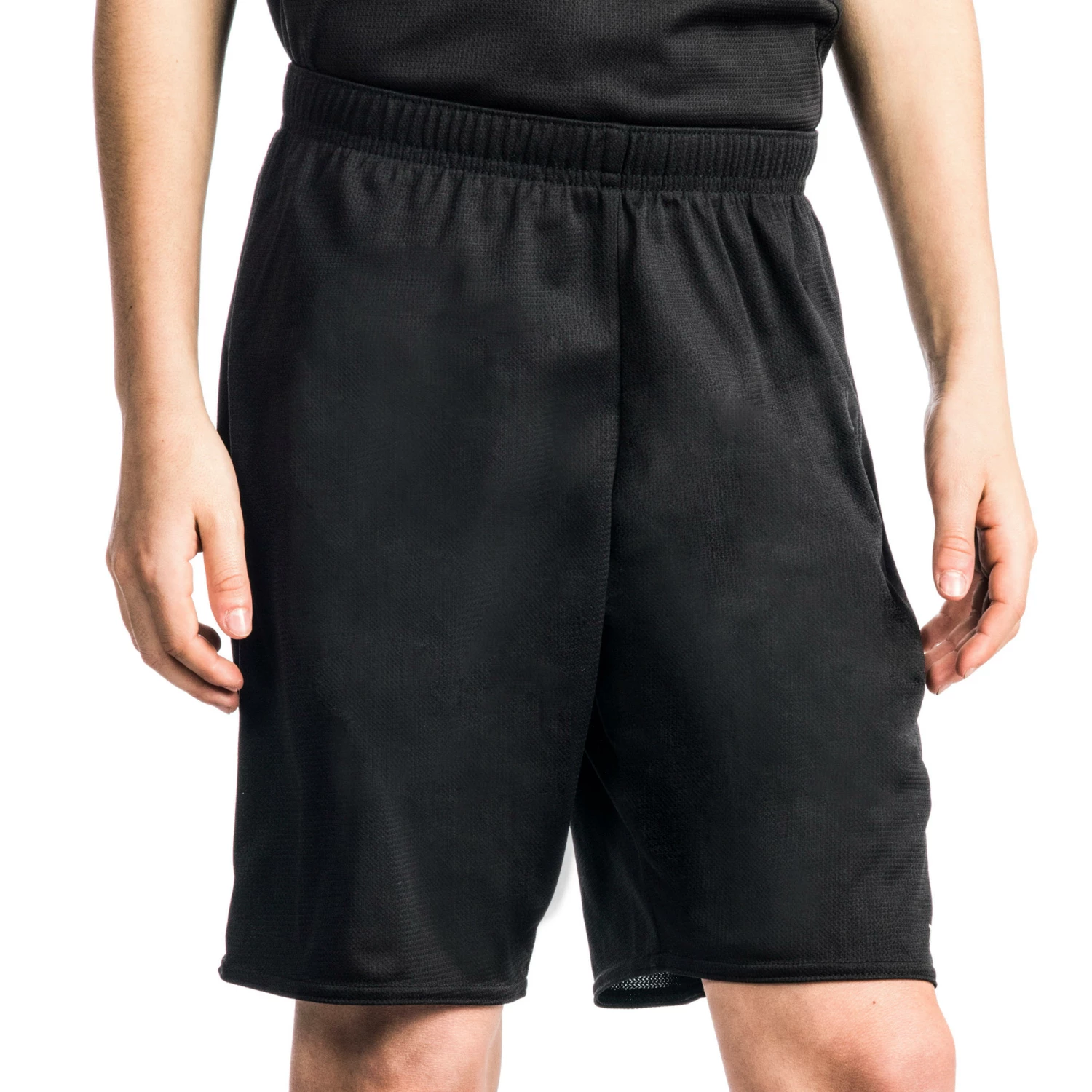 TARMAK SH100 Boys'/Girls' Beginner Basketball Shorts BLACK/Snow white 2 TARMAK SH100 Boys'/Girls' Beginner Basketball Shorts BLACK/Snow white - Image 2