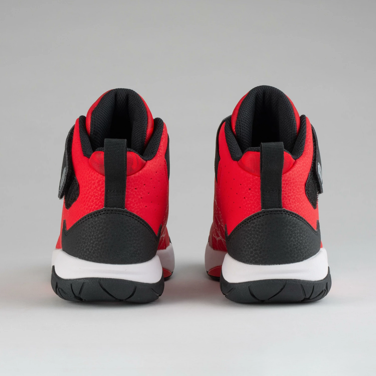 TARMAK Boys'/Girls' Intermediate Basketball Shoes Scarlet red/BLACK 5 TARMAK Boys'/Girls' Intermediate Basketball Shoes Scarlet red/BLACK - Image 5