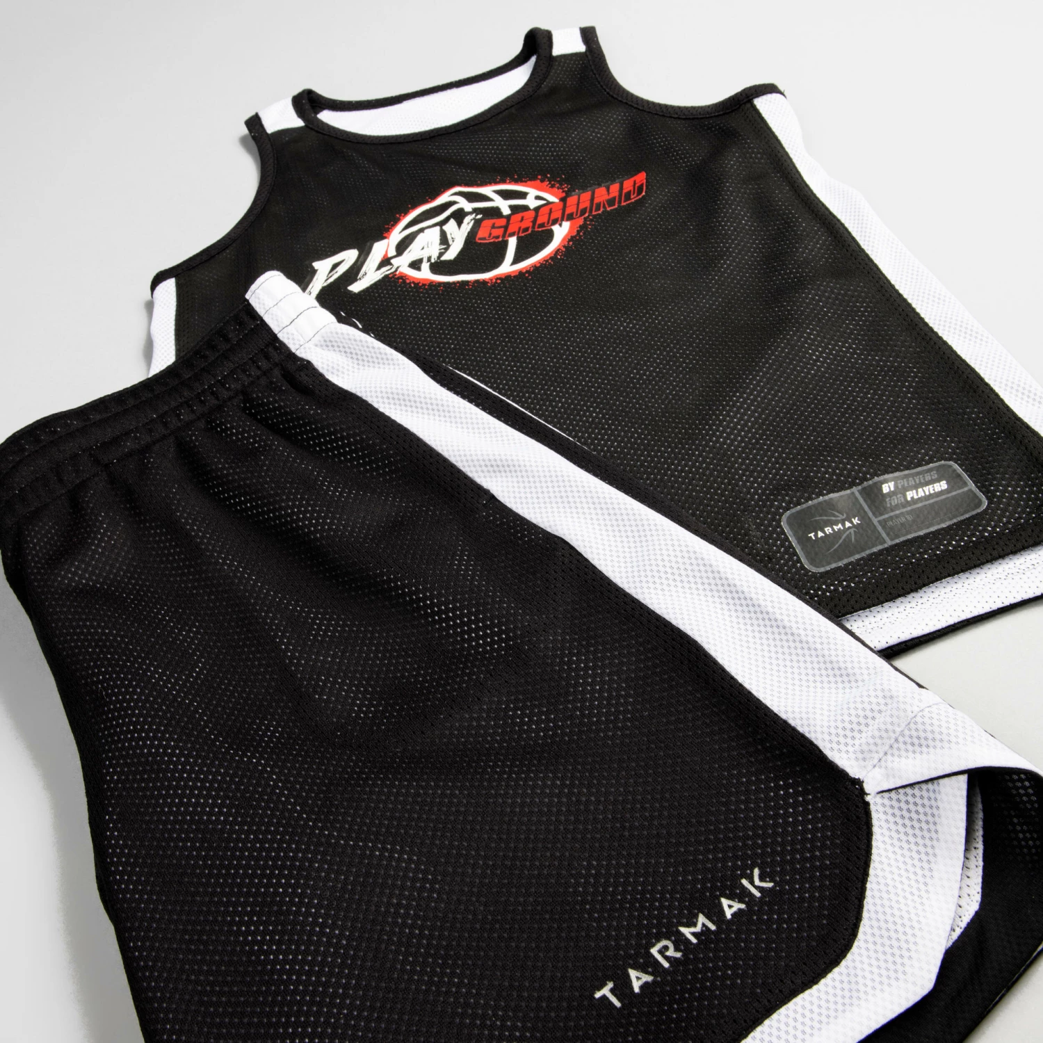 TARMAK Kids' Reversible Sleeveless Basketball Jersey T500R Indigo blue/Strawberry pink/Snow white 6 TARMAK Kids' Reversible Sleeveless Basketball Jersey T500R Indigo blue/Strawberry pink/Snow white - Image 6