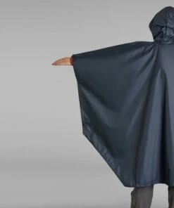FORCLAZ Hiking Rain Poncho Abyss grey 17 FORCLAZ Hiking Rain Poncho Abyss grey -Artengo Kids Online Store kb520e5923e05f5519b93fd05edd7bf8c