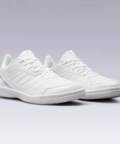 KIPSTA Eskudo 500 Kids' Futsal Boots Snow white/Snow white 16 KIPSTA Eskudo 500 Kids' Futsal Boots Snow white/Snow white -Artengo Kids Online Store kbeb30b8a7f4f610cf103f1fd64363a43