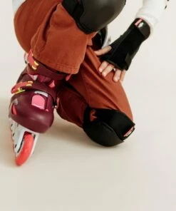 OXELO Play 5 Kids' Inline Skates (3 Adjustable Sizes) Magenta -Artengo Kids Online Store kc8c8dd967e314c8524ecc840b030bf0c scaled