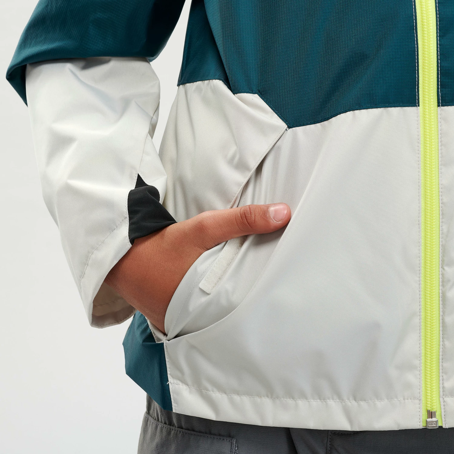 QUECHUA Kids Waterproof Hiking Jacket Dark petrol blue/Putty 9 QUECHUA Kids Waterproof Hiking Jacket Dark petrol blue/Putty - Image 9