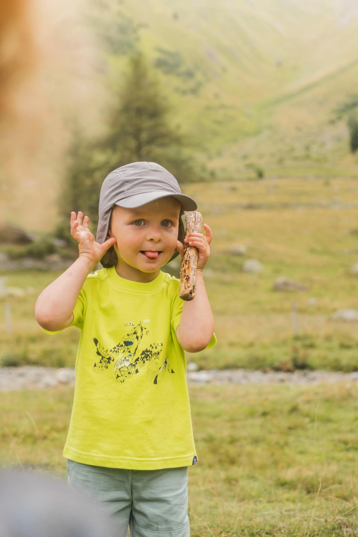 QUECHUA Hiking cap MH500 age 2-6 Pewter 8 QUECHUA Hiking cap MH500 age 2-6 Pewter - Image 8