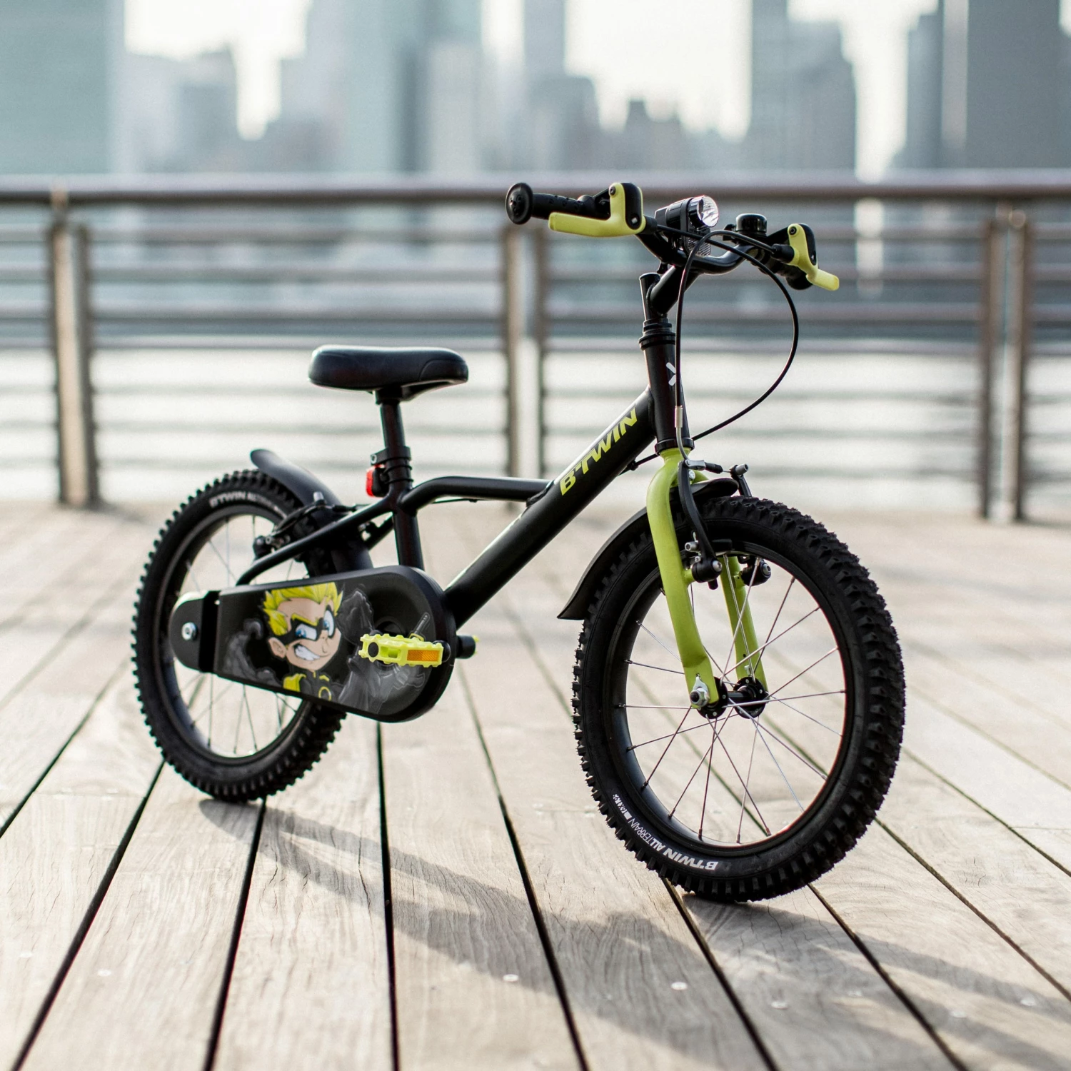 BTWIN 16" Dark Hero BLACK/Fluo lime yellow 6 BTWIN 16" Dark Hero BLACK/Fluo lime yellow - Image 6