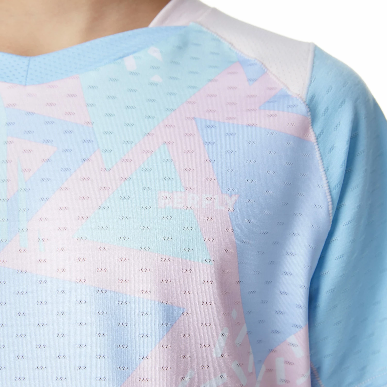 PERFLY BADMINTON JUNIOR T SHIRT 560 PINK Light sky blue/Candyfloss 3 PERFLY BADMINTON JUNIOR T SHIRT 560 PINK Light sky blue/Candyfloss - Image 3