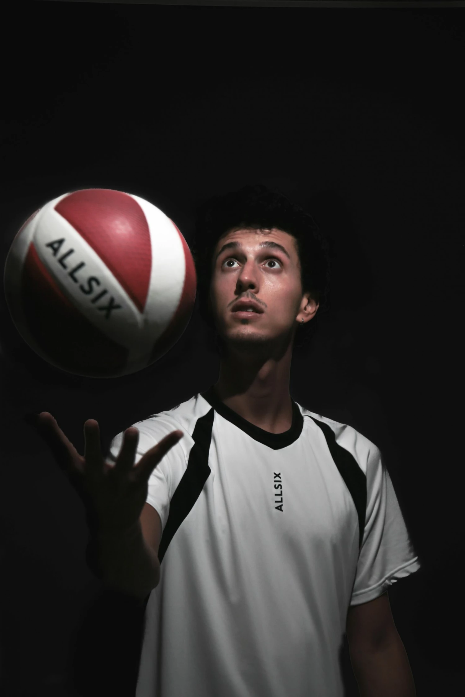 ALLSIX Volleyball V900 RED 4 ALLSIX Volleyball V900 RED - Image 4