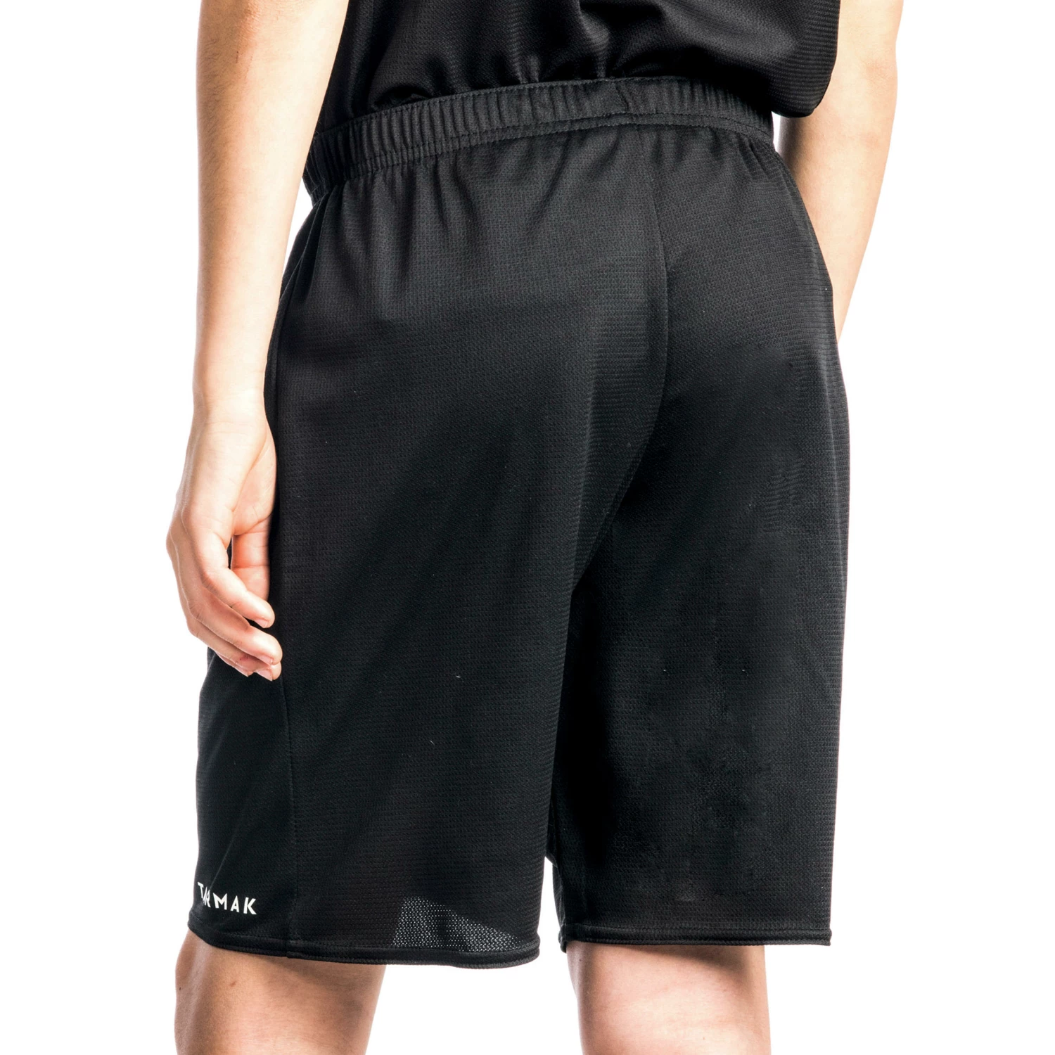 TARMAK SH100 Boys'/Girls' Beginner Basketball Shorts BLACK/Snow white 4 TARMAK SH100 Boys'/Girls' Beginner Basketball Shorts BLACK/Snow white - Image 4