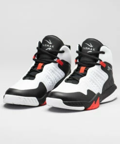 TARMAK Boys'/Girls' Intermediate Basketball Shoes SS500H Snow white/BLACK 11 TARMAK Boys'/Girls' Intermediate Basketball Shoes SS500H Snow white/BLACK -Artengo Kids Online Store kfb4ee72489b23b1379069e449b51093f