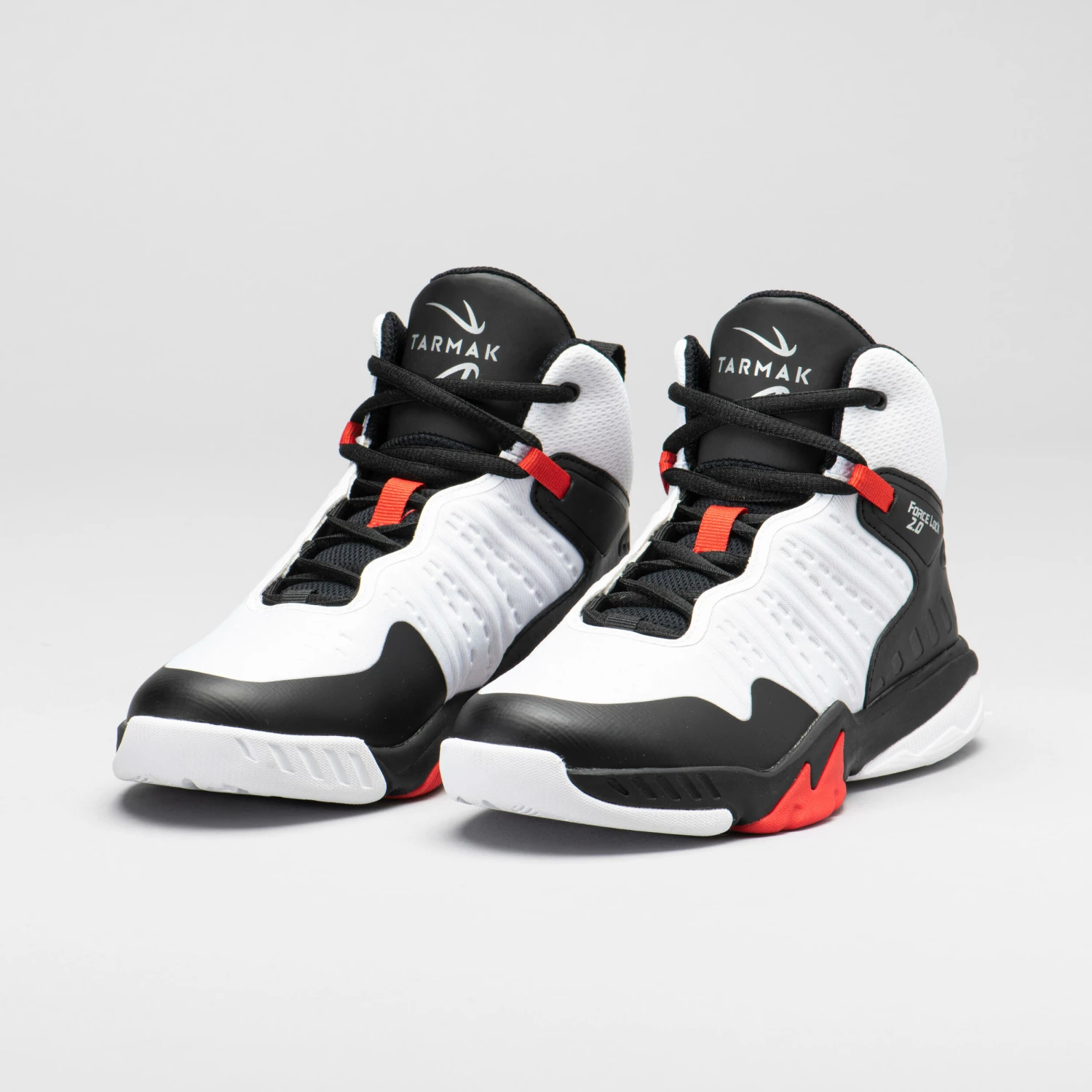 TARMAK Boys'/Girls' Intermediate Basketball Shoes SS500H Snow white/BLACK 4 TARMAK Boys'/Girls' Intermediate Basketball Shoes SS500H Snow white/BLACK - Image 4